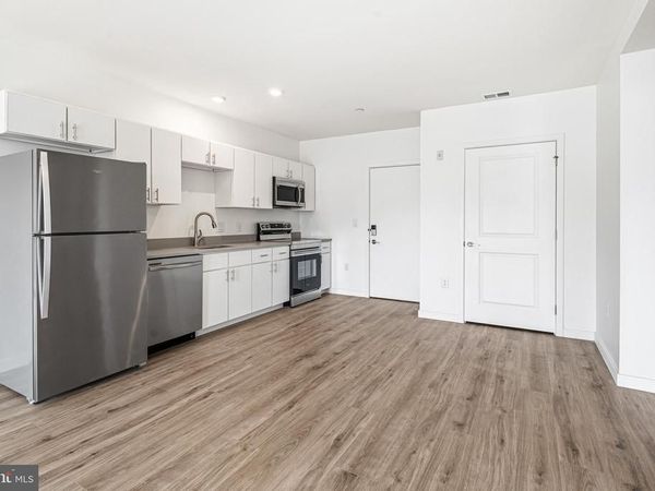 915 17 N BROAD STREET, Unit 601, PHILADELPHIA, PA 19123