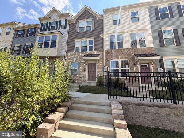 9827 POSTERITY LN, MONTGOMERY VILLAGE, MD 20886