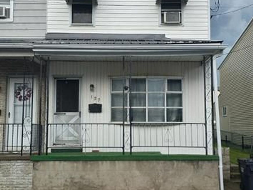 127 S Broad Mountain Avenue, Frackville, PA 17931 Main Photo