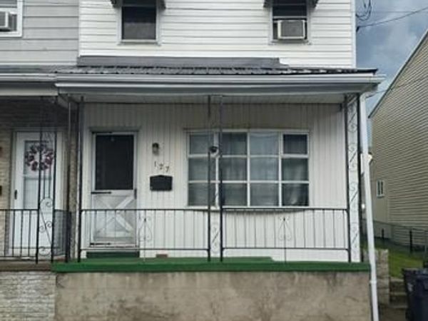 127 S BROAD MOUNTAIN AVENUE, FRACKVILLE, PA 17931