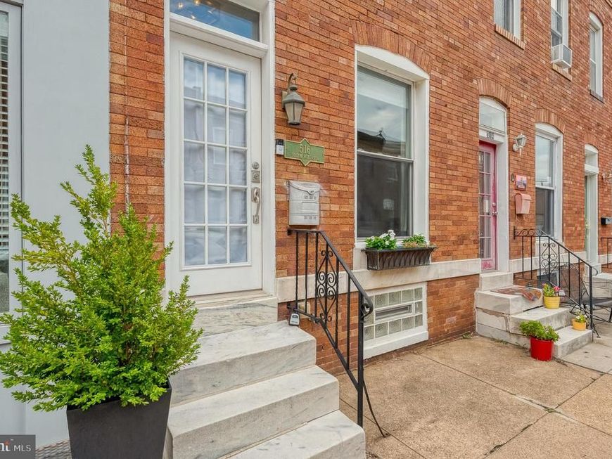 516 S Robinson Street, Baltimore, MD 21224 Main Photo