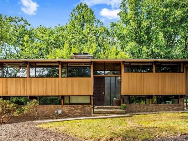 8615 KELLER AVENUE, STEVENSON, MD 21153