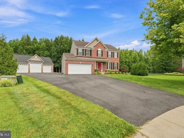 25 GINA MARIE LANE, ELKTON, MD 21921