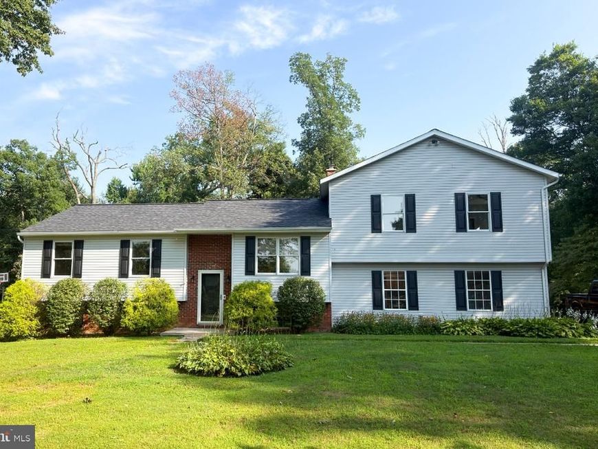 4294 Wolf Hill Drive, Hampstead, MD 21074 Main Photo