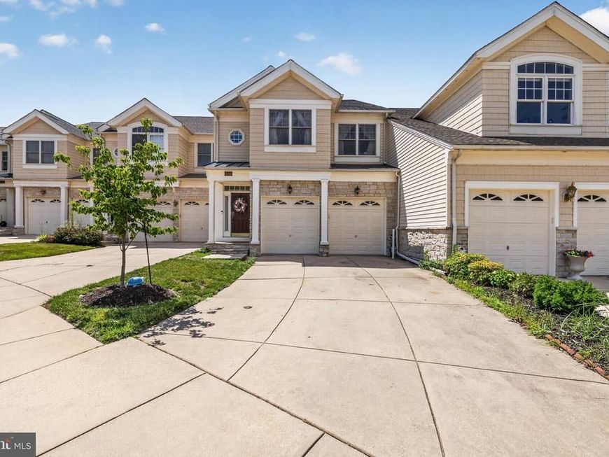 8702 Timber Oak Lane, Laurel, MD 20723 Main Photo