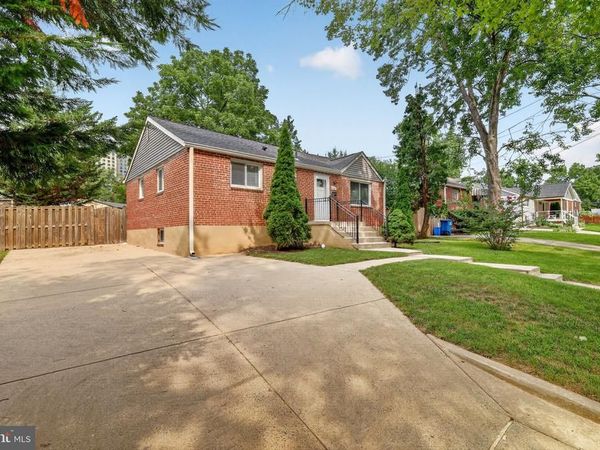 11102 BUCKNELL DRIVE, SILVER SPRING, MD 20902
