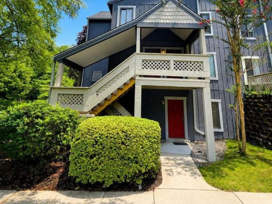 936 Windbrooke Drive, Unit 936-13, Gaithersburg, MD 20879 Main Photo