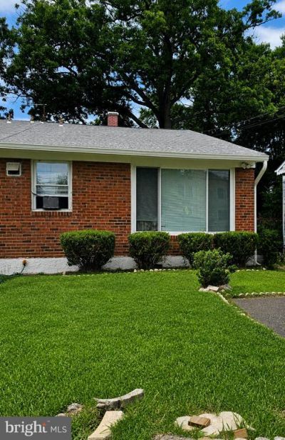 6312 SEAT PLEASANT DRIVE, CAPITOL HEIGHTS, MD 20743
