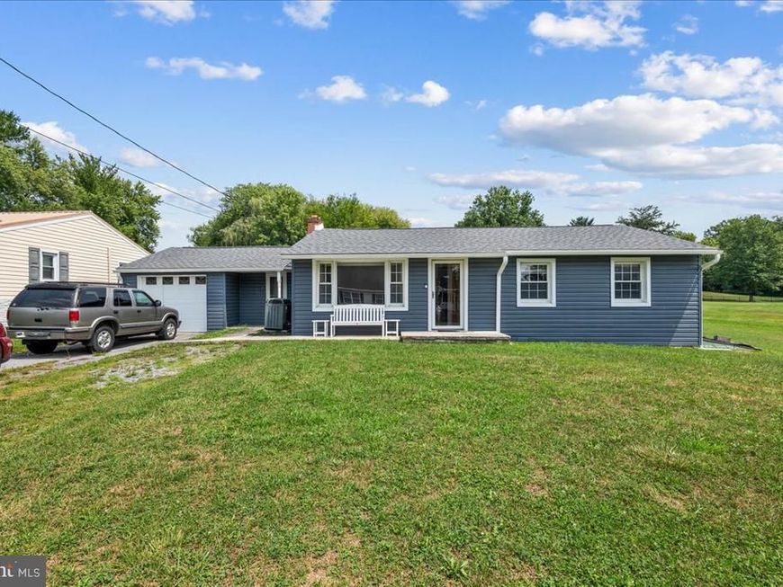 12331 Walnut Point W, Hagerstown, MD 21740 Main Photo