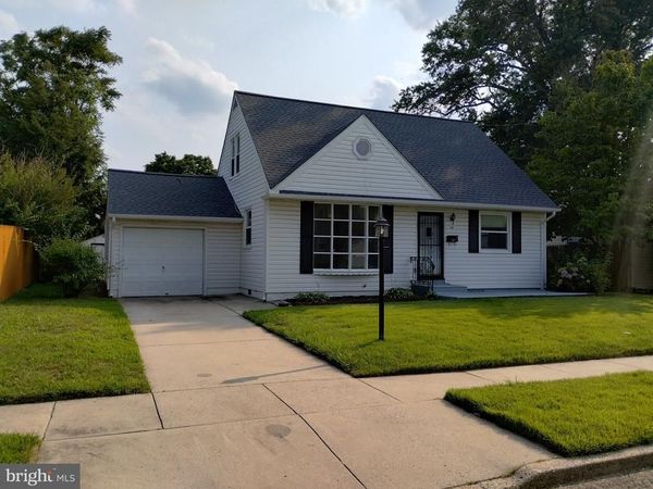 42 FARNSWORTH AVENUE, MAPLE SHADE, NJ 08052