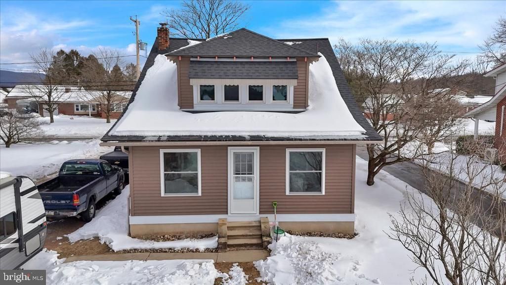 12 BERNE ROAD, HAMBURG, PA 19526