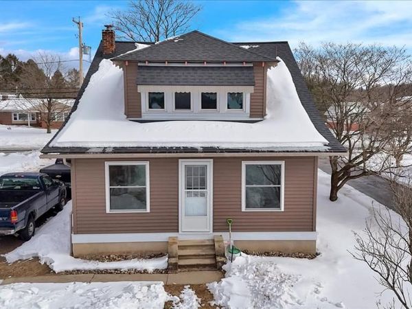 12 BERNE ROAD, HAMBURG, PA 19526