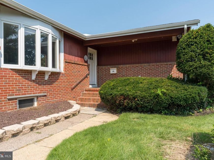 331 Hamilton Boulevard, Morrisville, PA 19067 Main Photo