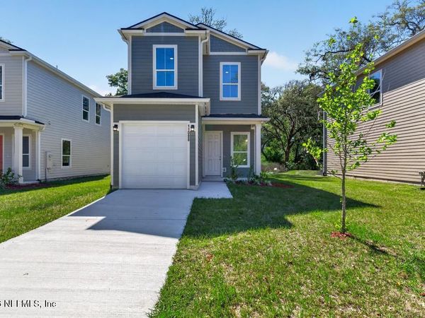 11611 RAFT Road, Jacksonville, FL 32218