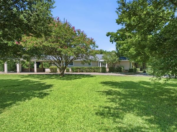 435 Horseshoe Trail W, Aledo, TX 76008