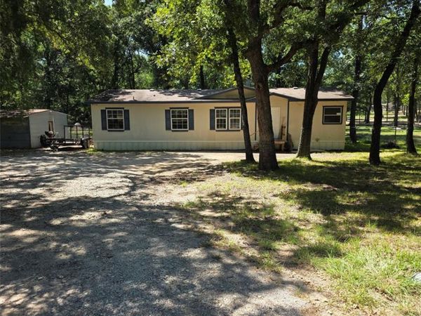 15810 S 3rd Street, Scurry, TX 75158