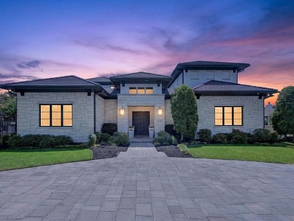 1827 Seville Cove, Westlake, TX 76262