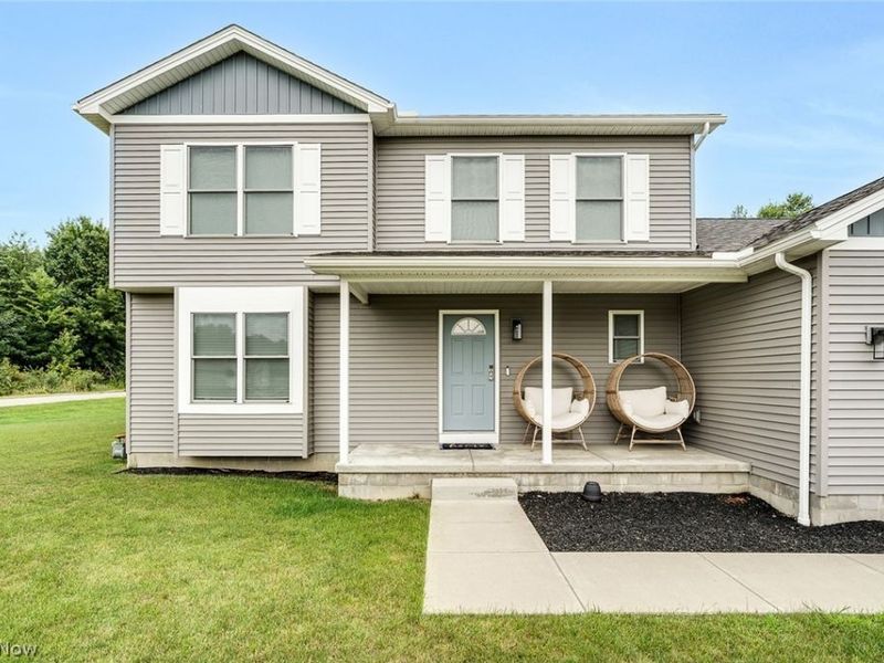 1254 Cross Drive, Austintown, OH 44515 Photo 2