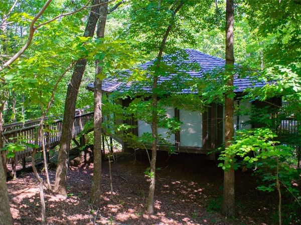 40 Treetopper Lane, Jasper, GA 30143