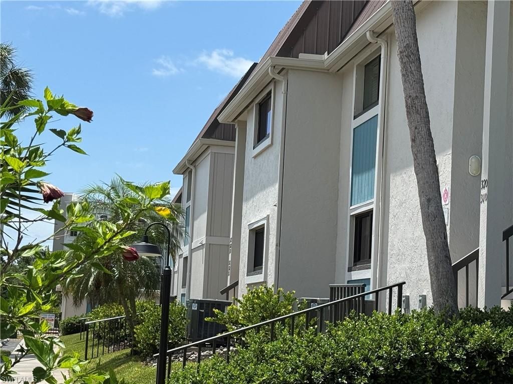 200 Lenell Rd , Unit 326, Fort Myers Beach, FL 33931 Photo