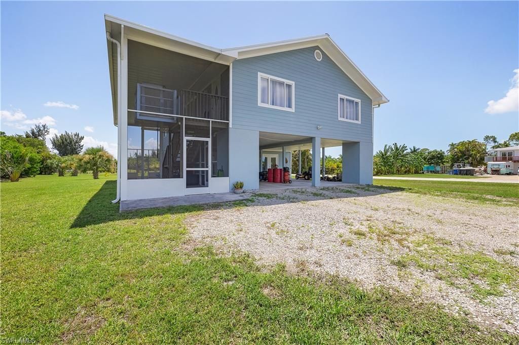 8500 Redwood Dr, Saint James City, FL 33956 Photo