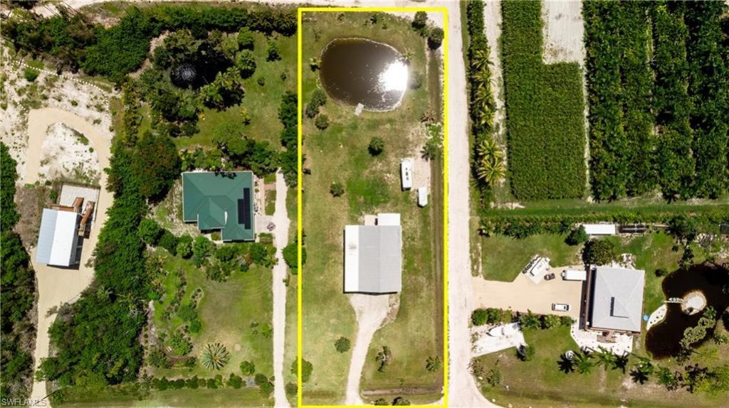 8500 Redwood Dr, Saint James City, FL 33956 Photo