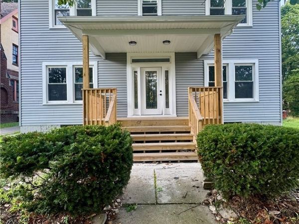 248 Lora Avenue , Youngstown, OH 44504