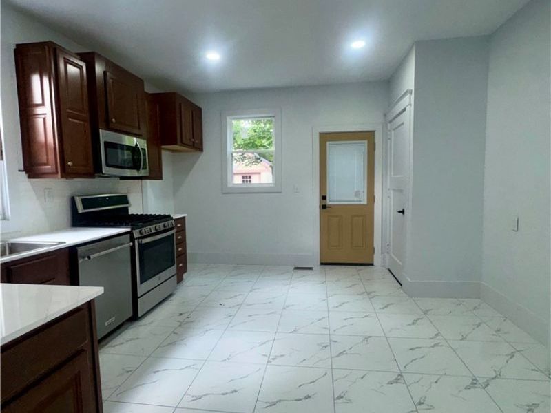 248 Lora Avenue, Youngstown, OH 44504 Photo 9