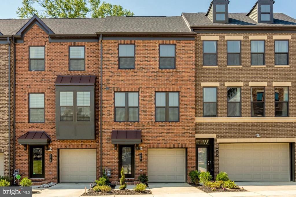 9251 Wood Violet Court, Fairfax, VA 22031 Main Photo