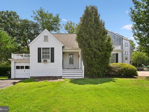 2799 WASHINGTON BOULEVARD, ARLINGTON, VA 22201