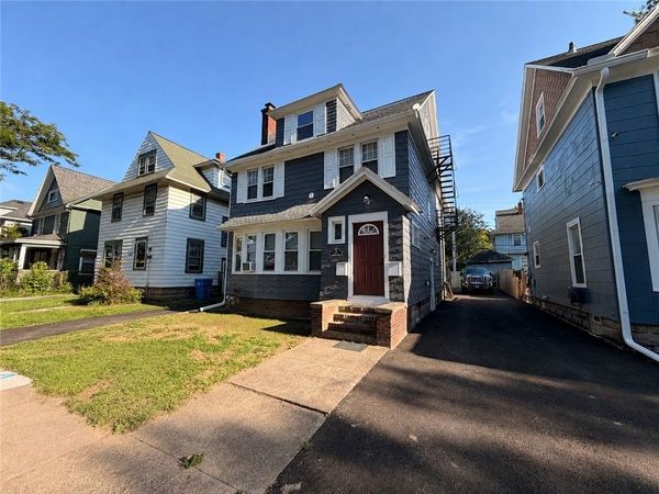 67 Pembroke Street, Unit UP, Rochester, NY 14620