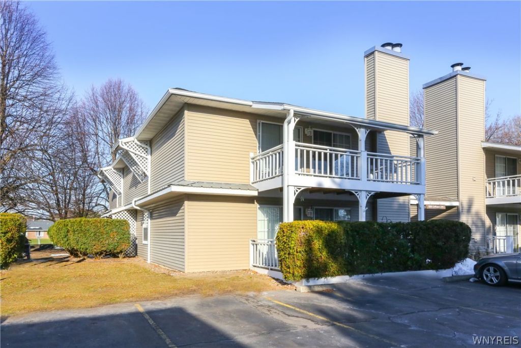 1250 Youngs Road, Unit H, Amherst, NY 14221 Main Photo