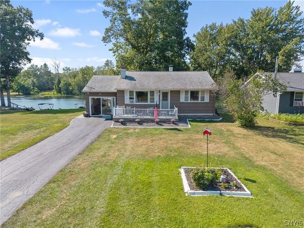 9741 Ethel Road, Brewerton, NY 13029