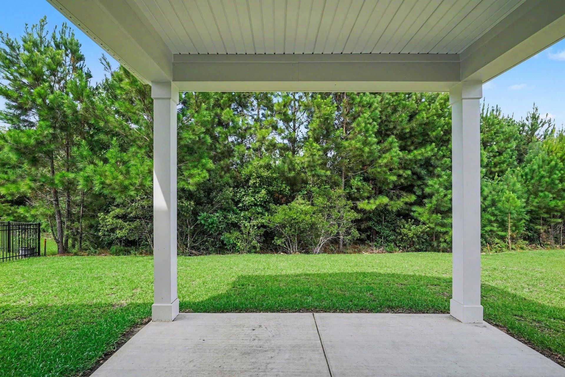 1120 Tibetan St. Photo 24