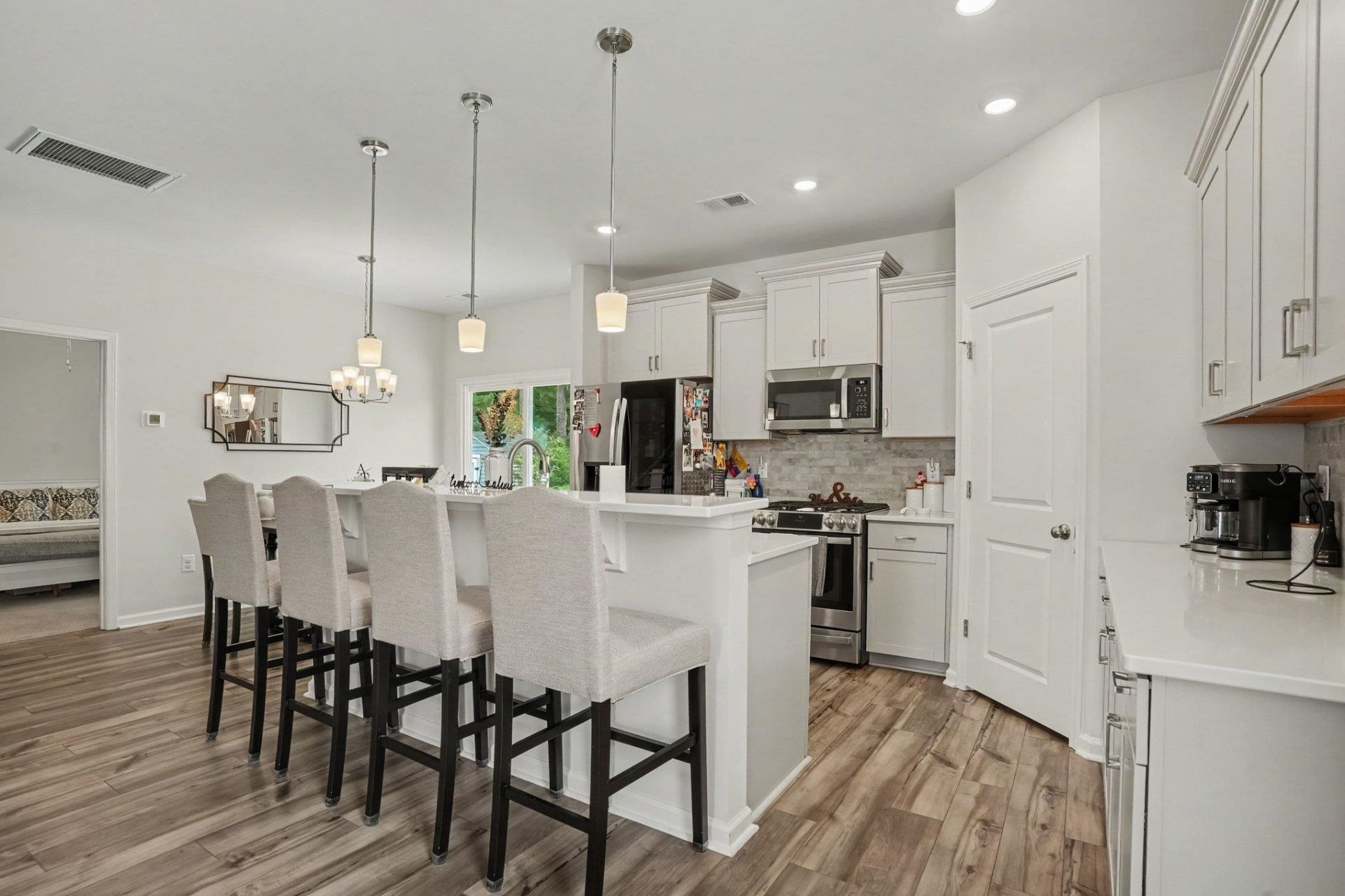 984 Agostino Dr. Photo 11