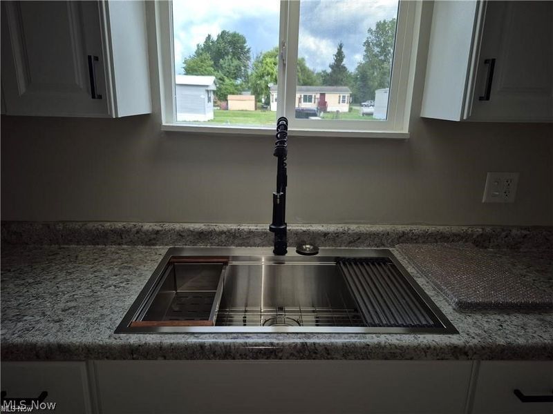 100 Chaucer, Unit 116, Elyria, OH 44035 Photo 5