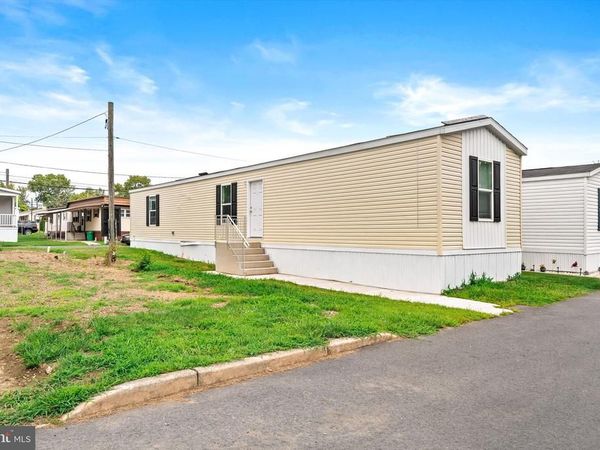 512 SPRUCE STREET, ROBBINSVILLE, NJ 08691