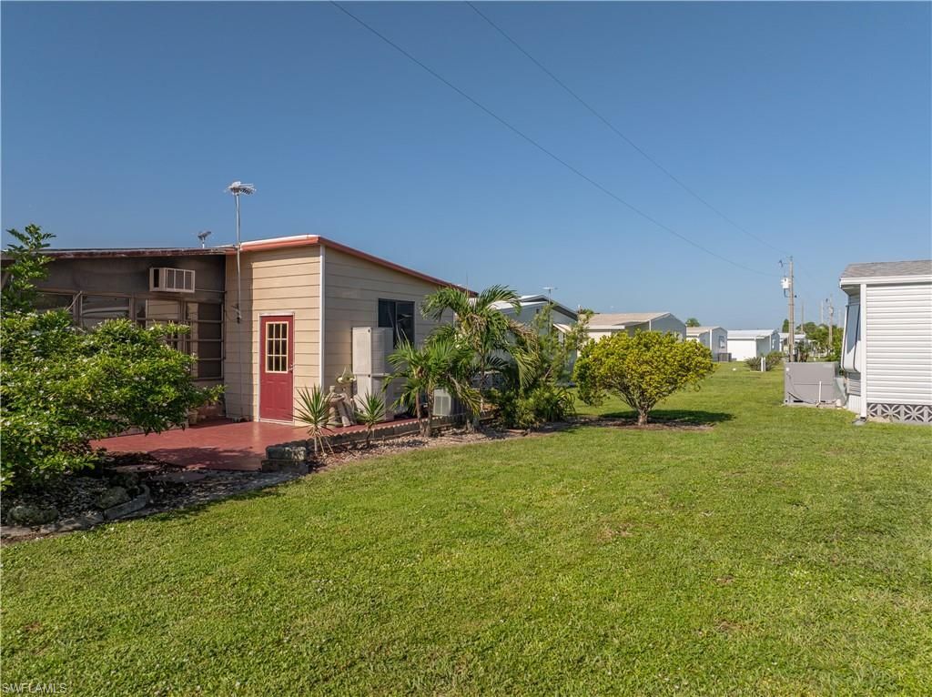 3374 Galaxy Way, North Fort Myers, FL 33903 Photo