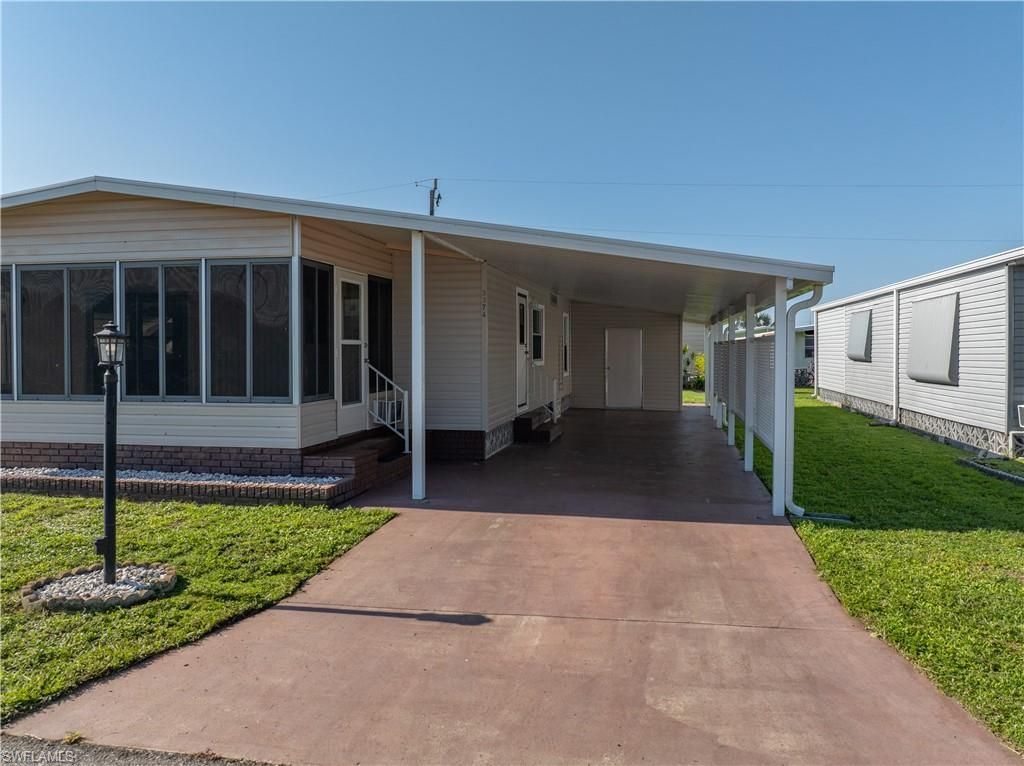 3374 Galaxy Way, North Fort Myers, FL 33903 Photo