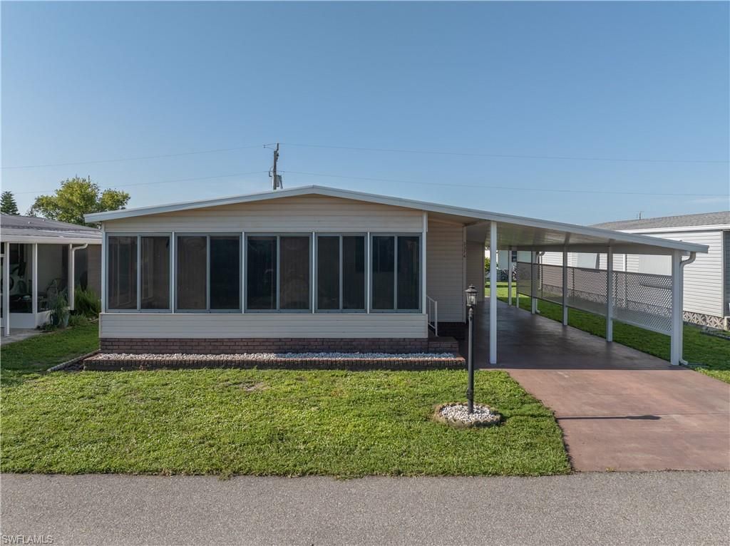 3374 Galaxy Way, North Fort Myers, FL 33903 Photo