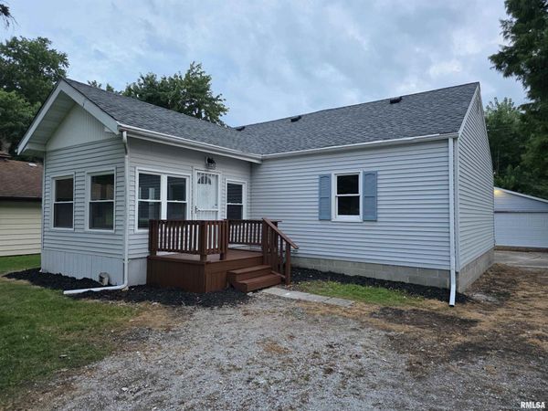 3357 S 3RD Street, Springfield, IL 62703
