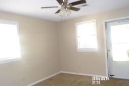 320 Bull Street photo 4