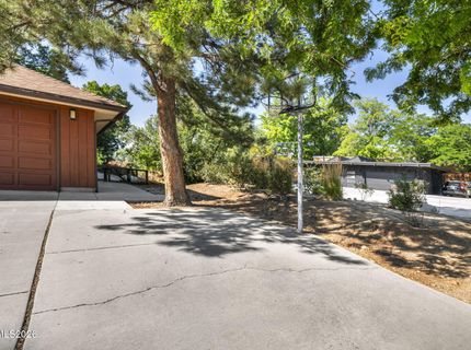 1640 Manzanita Lane, Reno, NV 89509 Photo