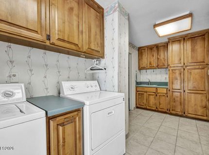 1640 Manzanita Lane, Reno, NV 89509 Photo