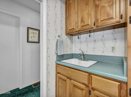 1640 Manzanita Lane, Reno, NV 89509 Photo