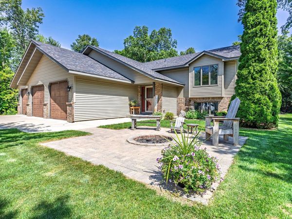 31955 Maple Haven, New Prague, MN 56071