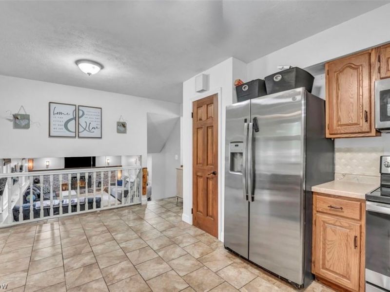 9128 Idlewood Drive, Mentor, OH 44060 Photo 12
