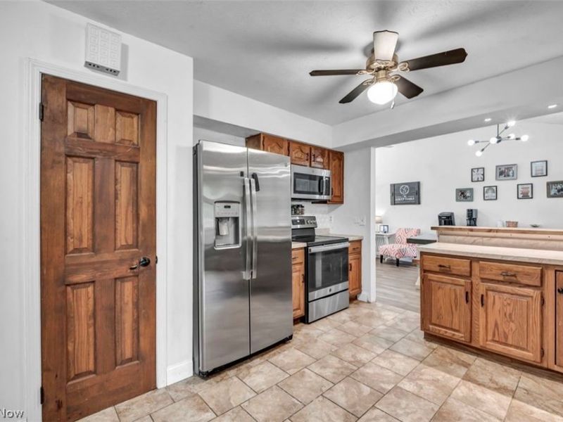 9128 Idlewood Drive, Mentor, OH 44060 Photo 13