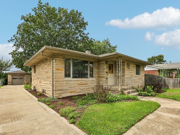 1214 Lesley Avenue, Indianapolis, IN 46219