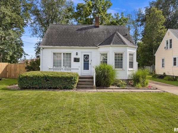 107 LAWNDALE Avenue, Bartonville, IL 61607